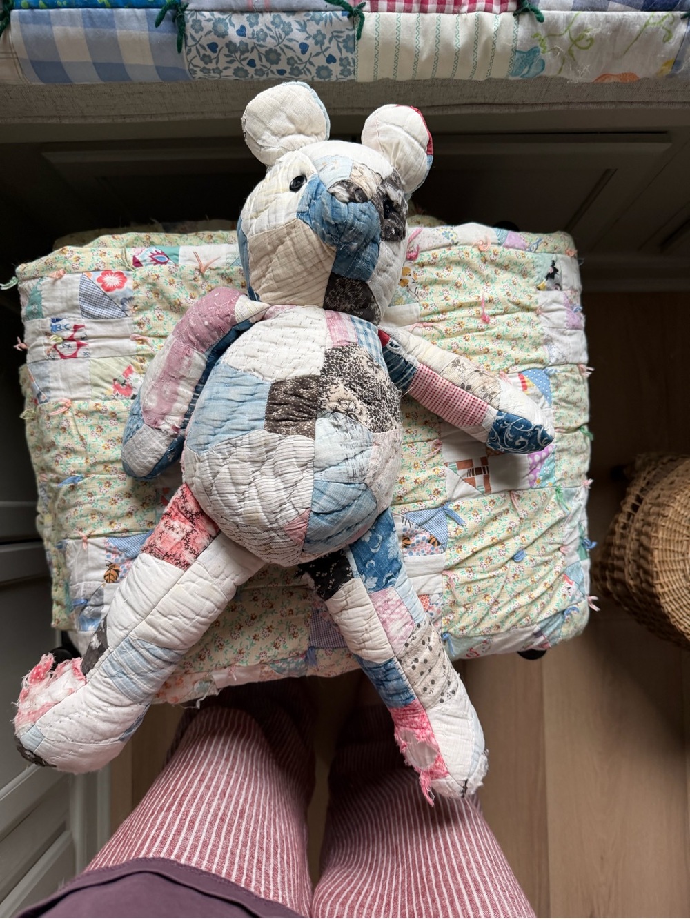 Patchwork Quilt Primitive Handmade Teddy Bear Plush Toy - Multicolor